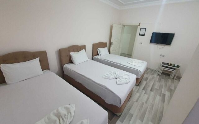 Lacin Apart Otel