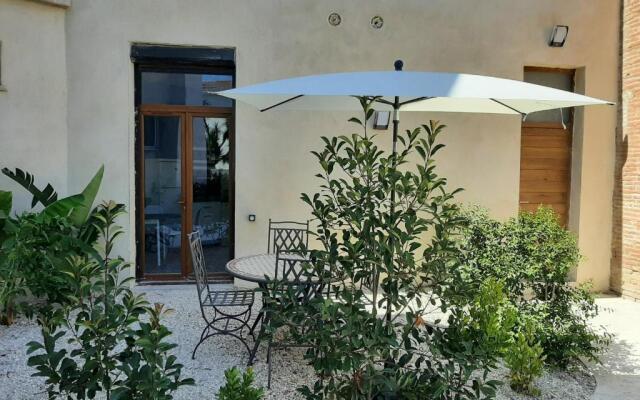 Le Arbousier -à 5 min des plages - parking