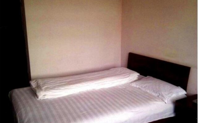 Zhalantun Jianxin Business Hotel