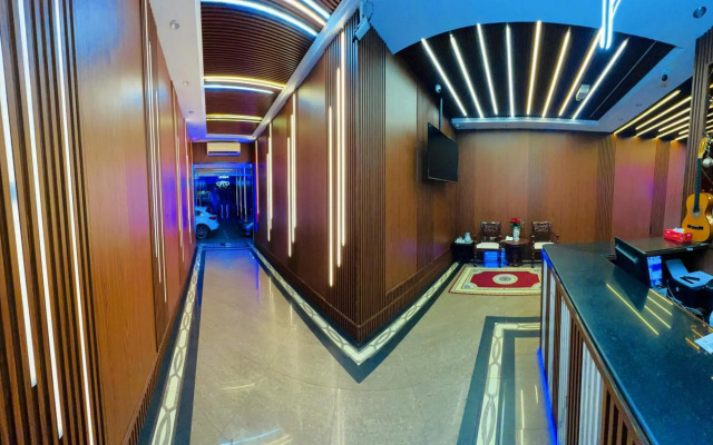 Al Ahrar Hotel