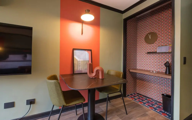 APT Serviced Apartments Santiago