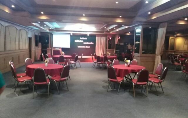 Supanich Railway Station