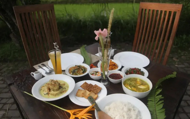 Villa Sawah Gondang Legi