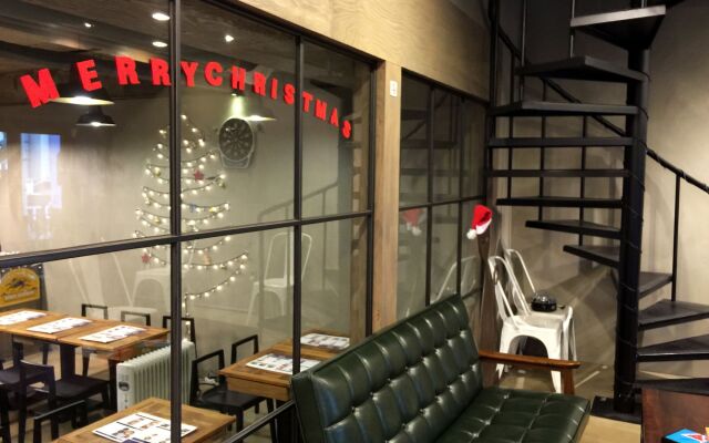 Petercat Hotel Sinchon Hongdae