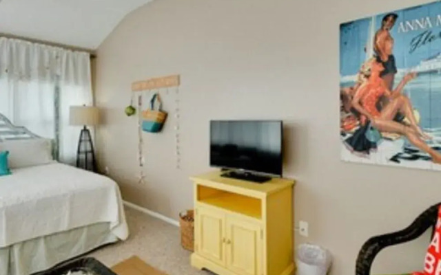 Shoreline Terrace by RedAwning