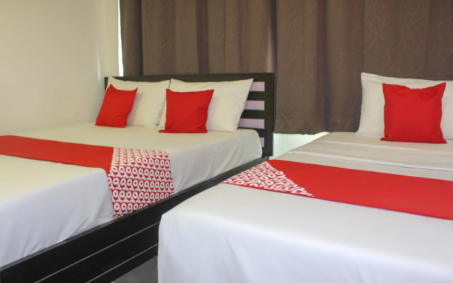 OYO 90035 Star Hotel