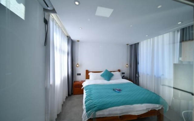 Dali Erhai Lake · Lake Residence Time Seaview Inn – Guest Rooms – Dali