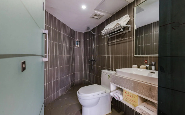 Thank Inn Plus Hotel Henan Kaifeng Tongxu county Renmin Road