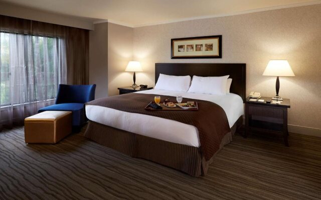 Doubletree By Hilton Hotel Claremont