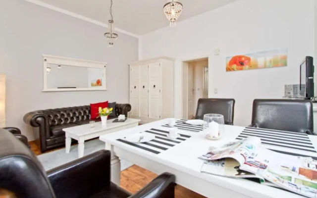 Villa Hartmann Drewitz App 03