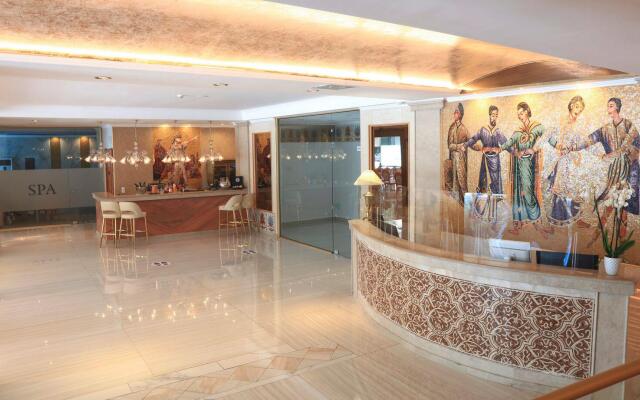 Mythos Palace Resort 