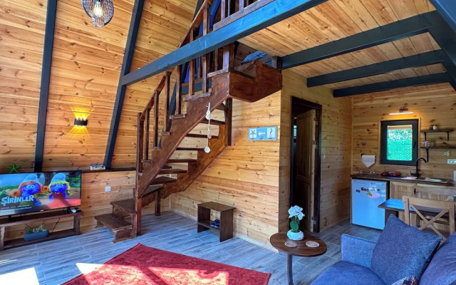 Teona Kartepe Bungalov