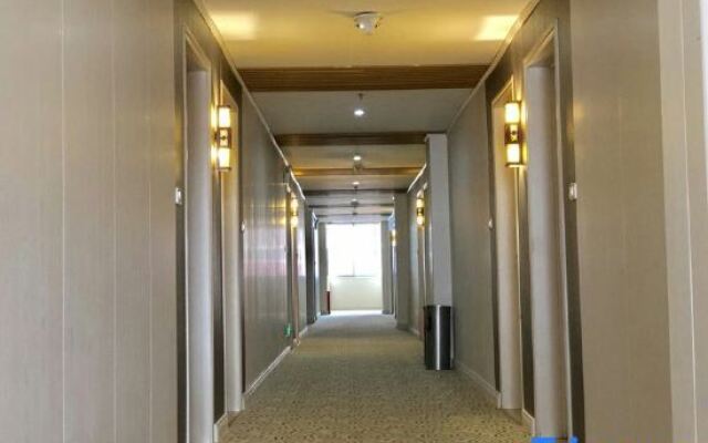 Xinshidai Business Hotel