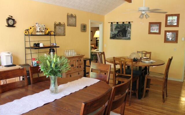 Black Bear Manor