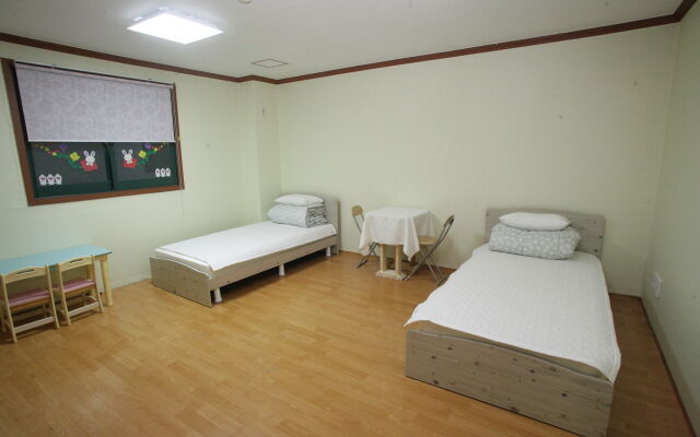 Calla Guest House - Hostel