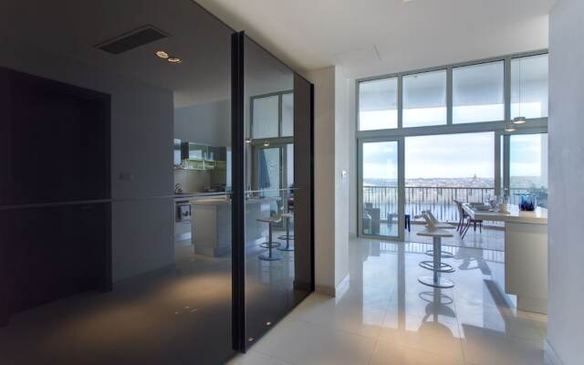 Marvellous Apartment in Tigne Point With Pool