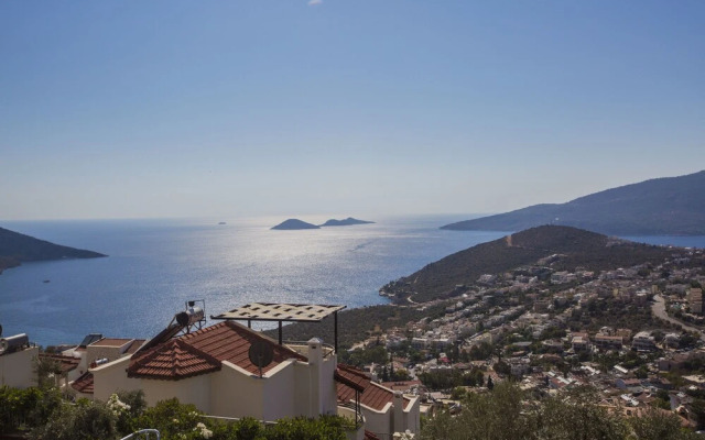 Villa Horizon by Akdenizvillam