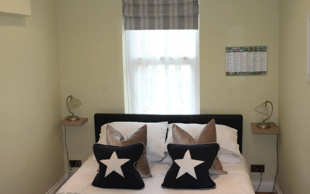Devon House Guest House