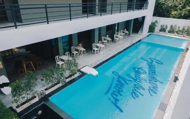 Bluemoon Hotel
