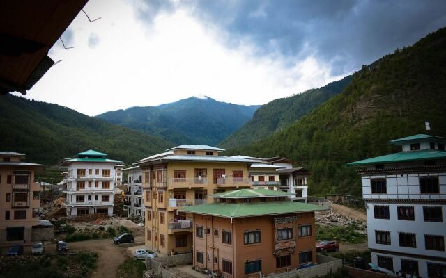 Lhaki Yangchak Residency