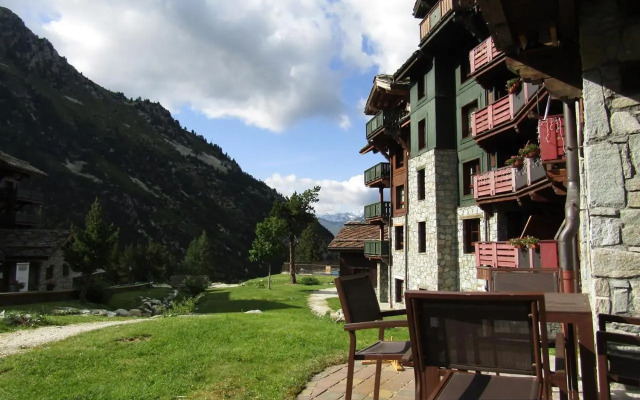 151 Manoir Savoie - ARC 1950