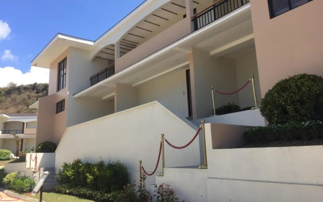 Thunderbird Resorts - Rizal