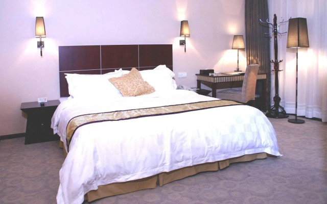Wenyi International Hotel