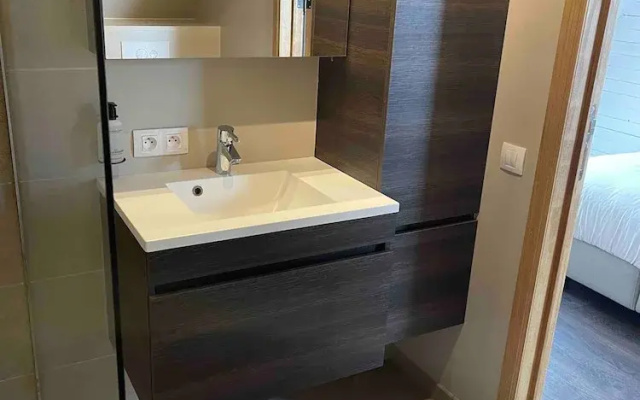 Ayana Suite 2 Bedroom Suite With Garage Knokke