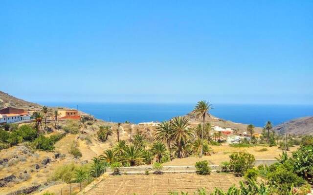 Apartment With 2 Bedrooms in Alojera, With Wifi