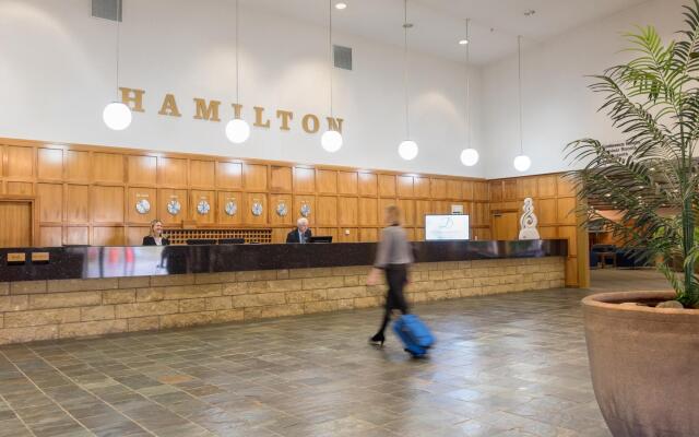 Distinction Hamilton Hotel & Conference Centre