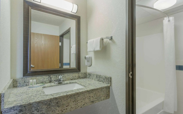 AmericInn by Wyndham Menominee