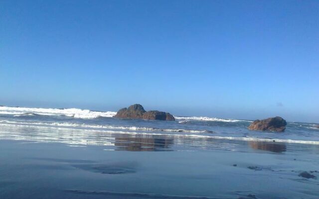 Sea Breeze Studios