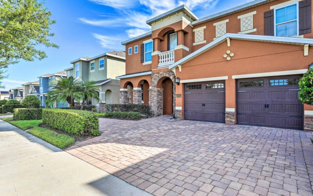 Spacious Kissimmee Vacation Home w/ Private Pool!
