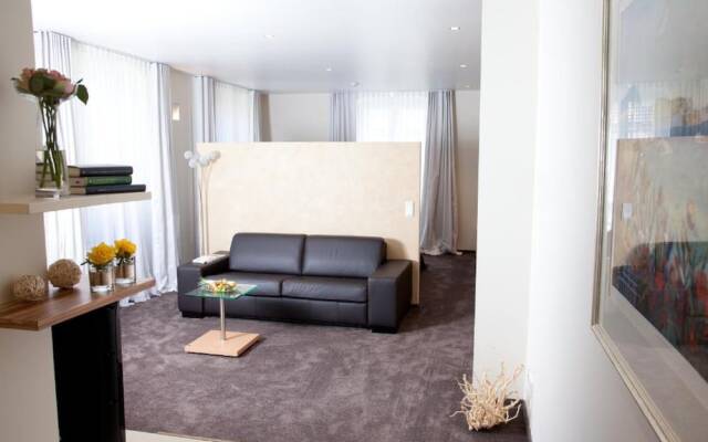 Schlosshotel Bergzaberner Hof