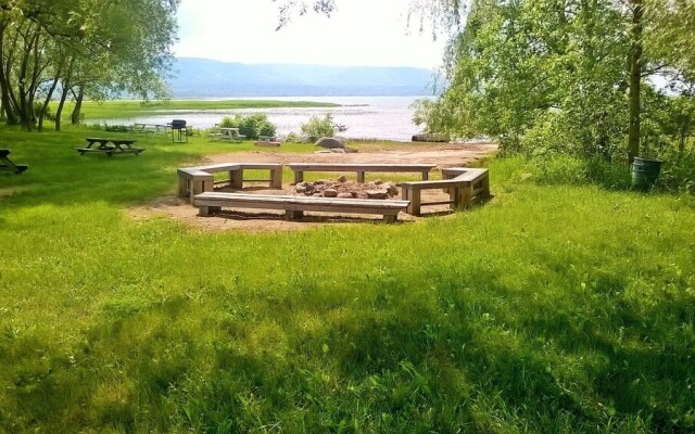 4 Bedroom Blue Mountain Rental with Hot Tub