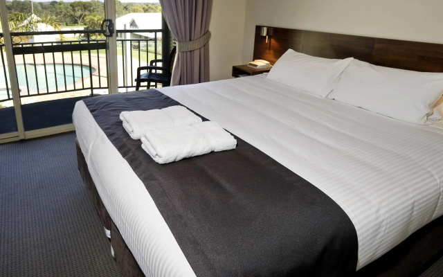 Mercure Bunbury Sanctuary Golf Resort – Guest Rooms – Bunbury