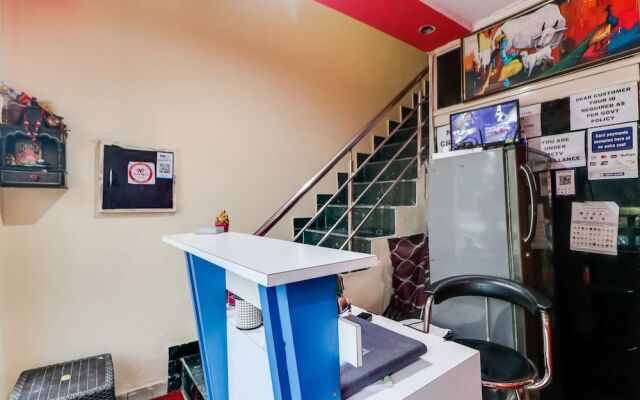 Spot On 61068 Hotel Kr