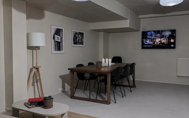 Nomad Gardet Hostel