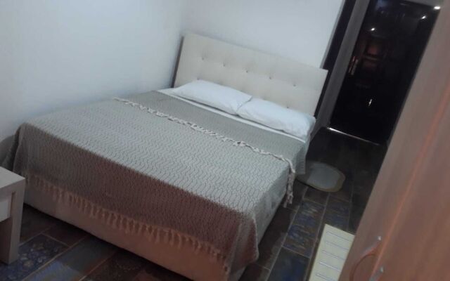 Ozgur Family House