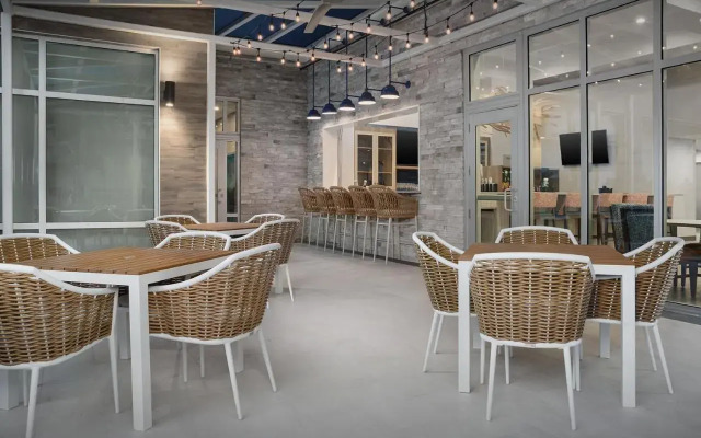 Hampton Inn & Suites Naples South