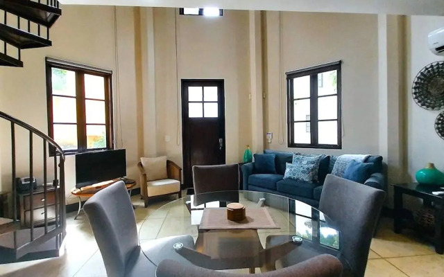 Las Catalinas Loft 22