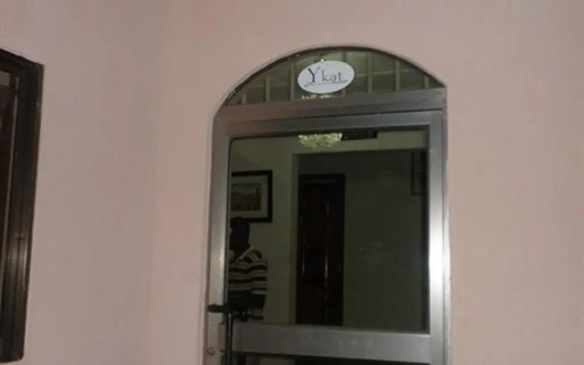 Ykat Suites