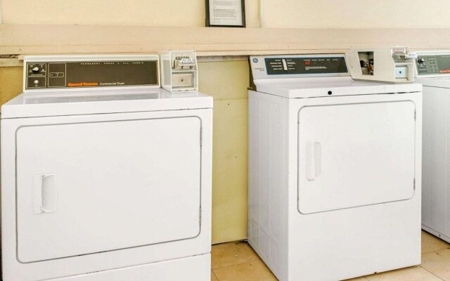 Quality Inn & Suites Lafayette I-65