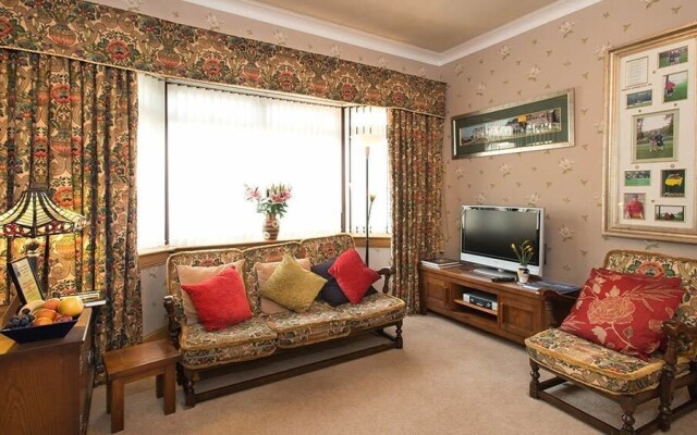 Braeside House
