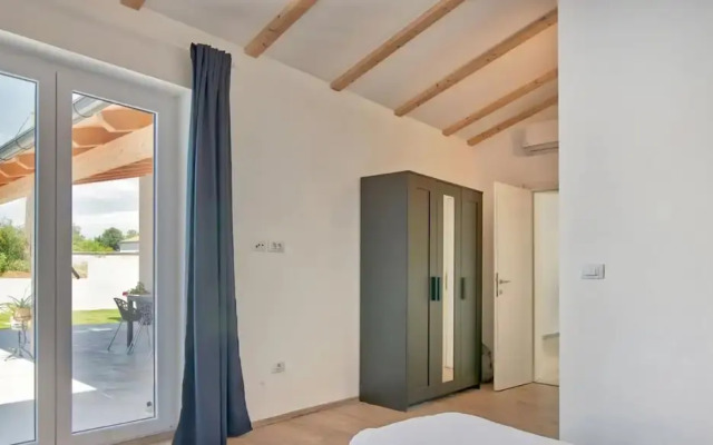 Blaise Comfortable Holiday Residence