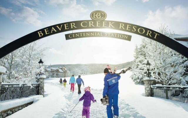 Riverfront Lodge in Avon 2 Bedroom Residence