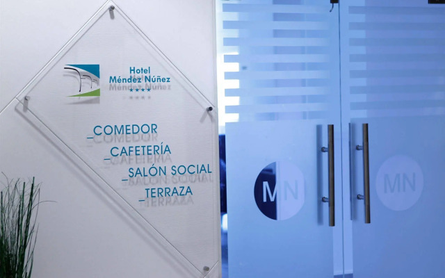 Méndez Núñez Hotel