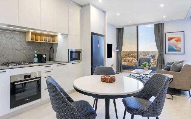 Meriton Suites George Street, Parramatta