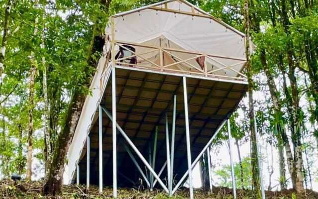 Volcano Tenorio Glamping Ranch - 3 Tents