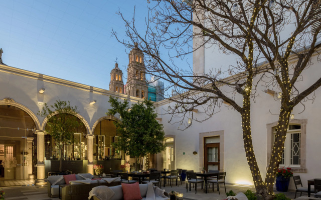 Central Hotel Boutique